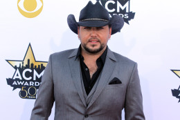 Jason Aldean arrives at the 50th annual Academy of Country Music Awards at AT&amp;T Stadium on Sunday, April 19, 2015, in Arlington, Texas. (Photo by Jack Plunkett/Invision/AP)