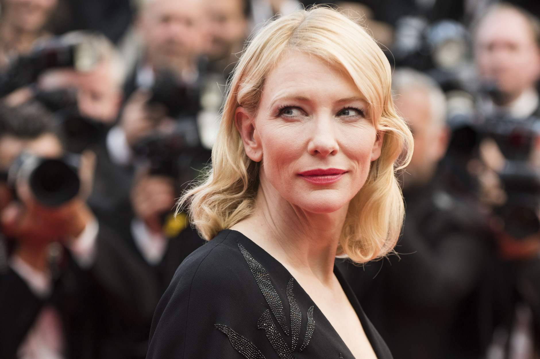 Cate Blanchett poses for photographers as she arrives for the screening of the film Sicario at the 68th international film festival, Cannes, southern France, Tuesday, May 19, 2015. (Photo by Arthur Mola/Invision/AP)