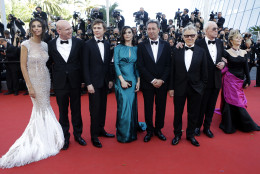 From left, actors Madalina Ghenea, Alex MacQueen, Paul Dano, Rachel Weisz, director Paolo Sorrentino,actors  Harvey Keitel, Michael Caine, and Jane Fonda pose for photographers as they arrive for the screening of the film Youth at the 68th international film festival, Cannes, southern France, Wednesday, May 20, 2015. (AP Photo/Lionel Cironneau)