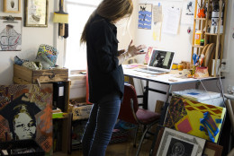 Teaching artist Kate DeCiccio in her home studio. (Leslie Mansour/CHAW)