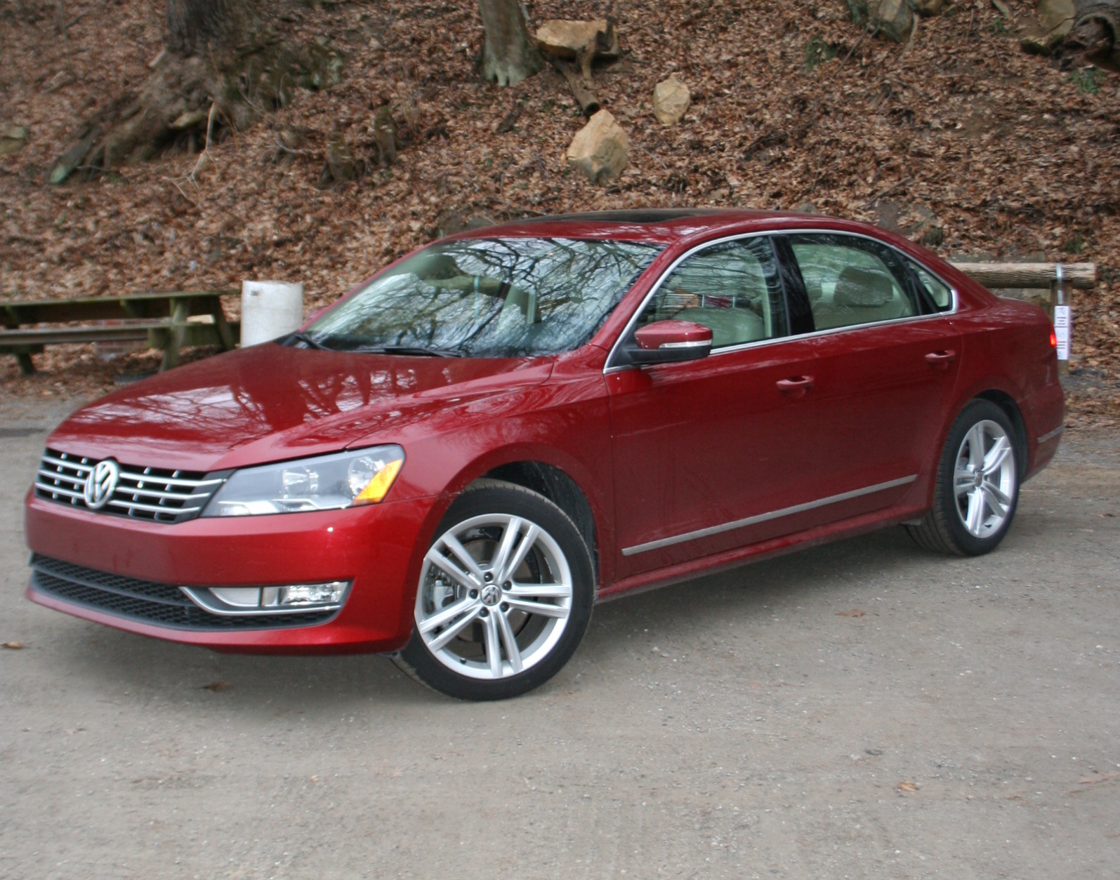 The Passat doesn’t have the standout styling as some of the competition, but it has that neat and tidy look of a more European sedan. (WTOP/Mike Parris)