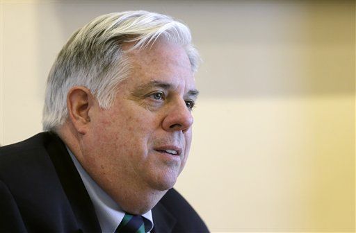 Maryland governor enters second round of cancer treatment