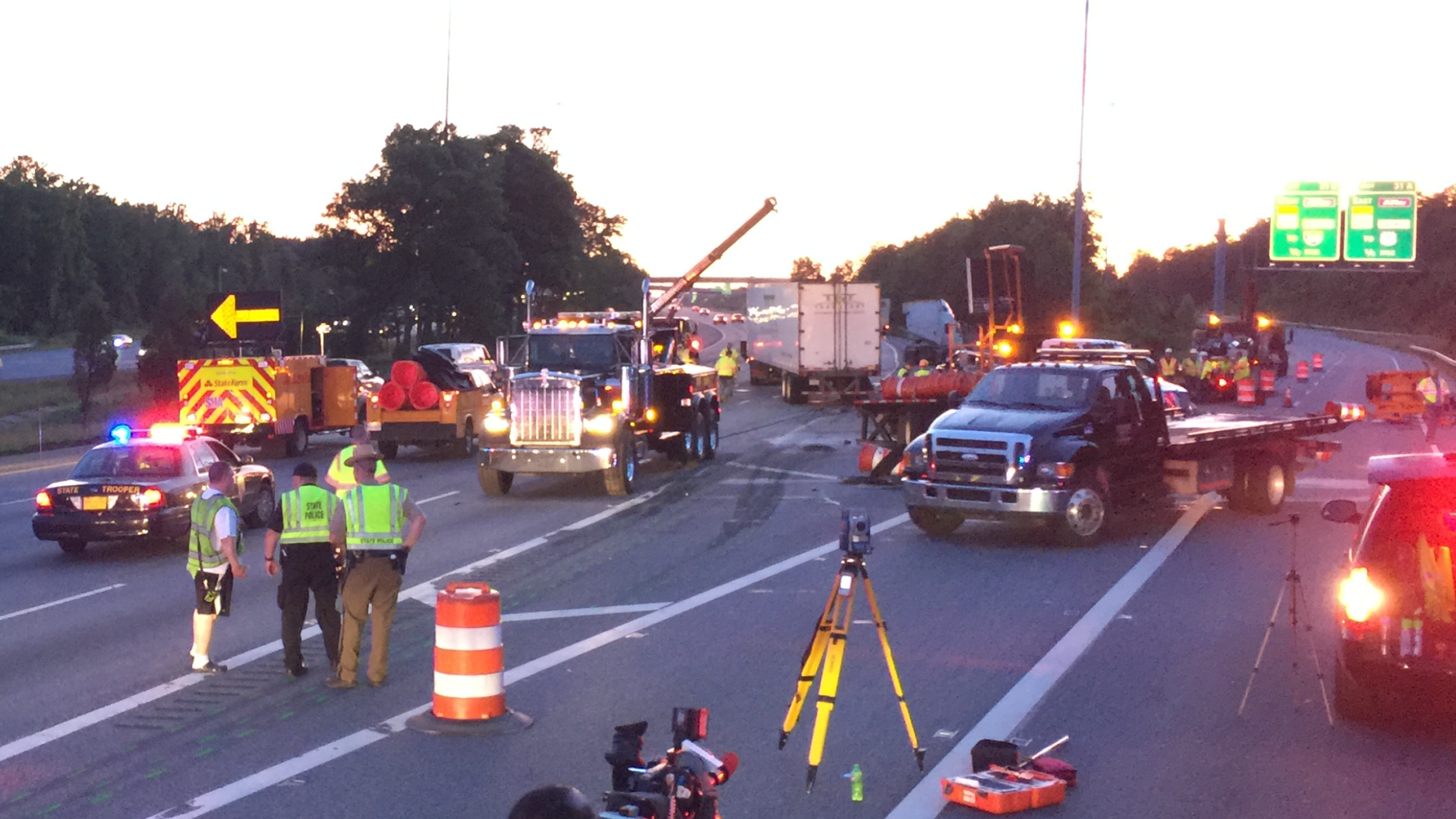One man has died, another is injured and traffic is snarled after a crash involving a tractor-trailer and two construction vehicles on Interstate 95 at Md. 200. (WTOP/Kristi King)