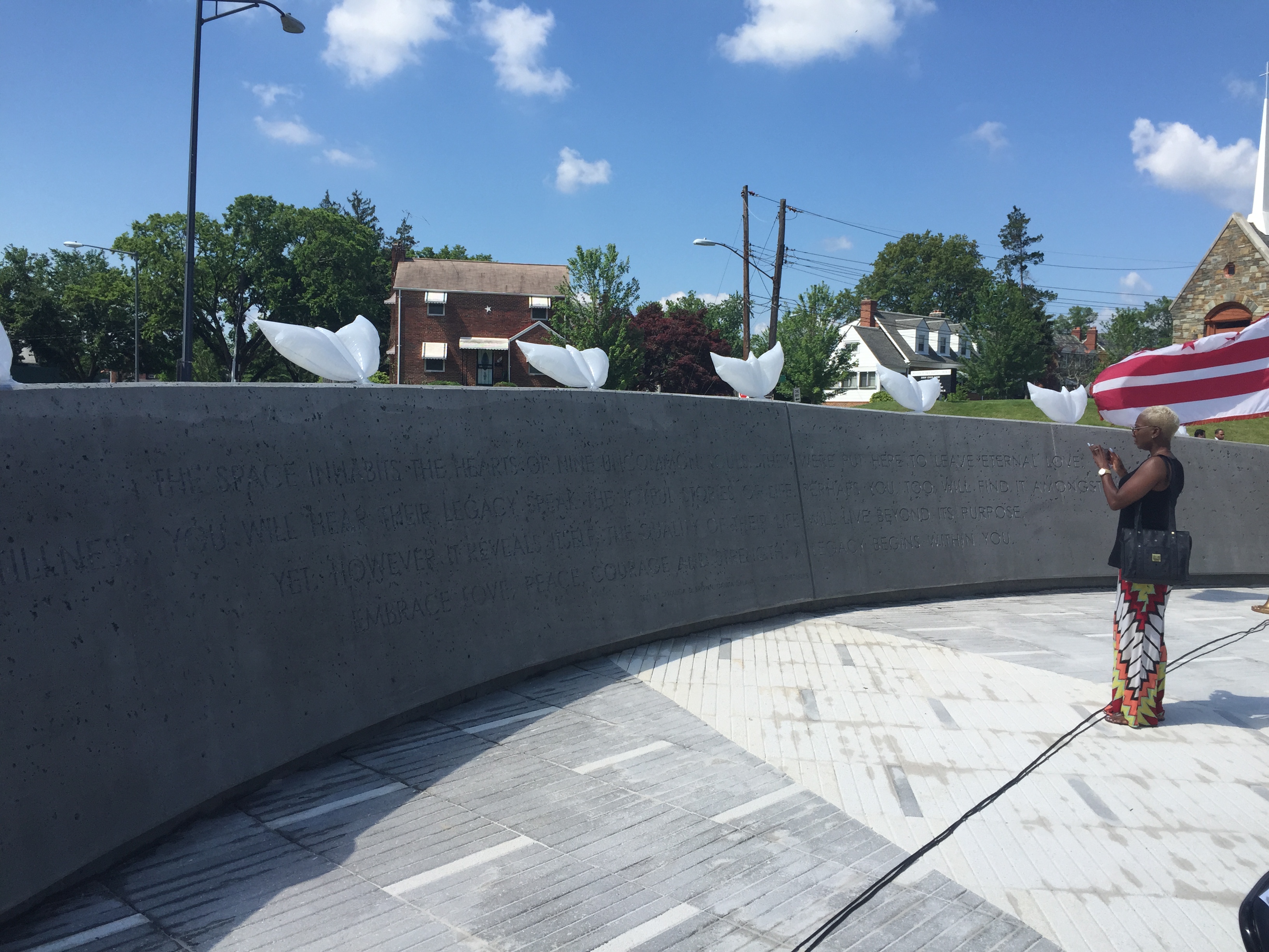 D.C. opens memorial to 9 killed in 2009 Red Line crash