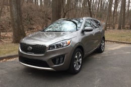 The 2016 Kia Sorento is a step forward for the vehicle, WTOP's Mike Parris says. (WTOP/Mike Parris)
