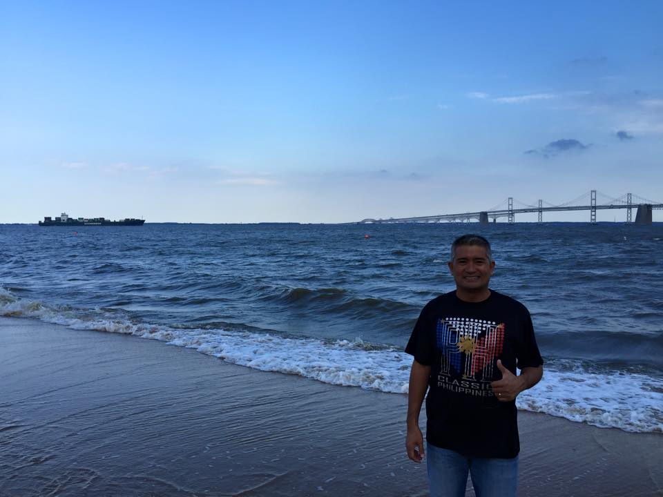 Triathlete-lawyer ‘Pinoy Aquaman’ attempts to swim Chesapeake Bay