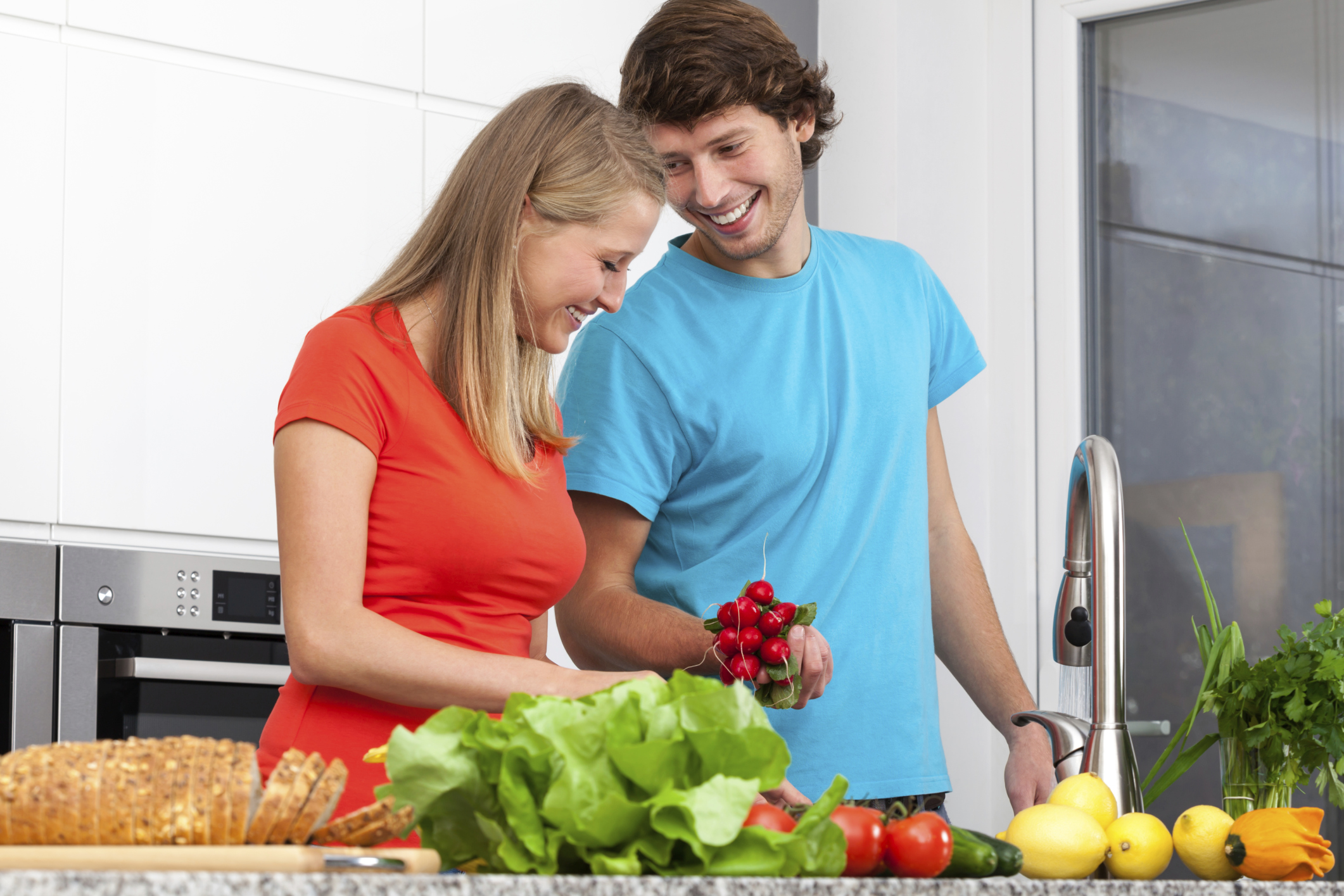 Study: Married people are heavier, but they eat healthier