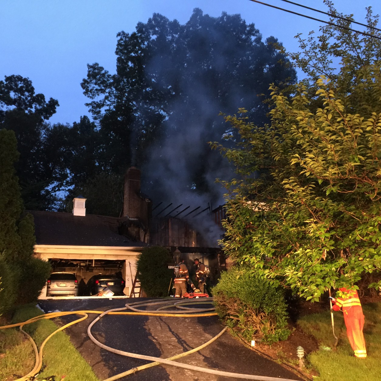 The fire on White Drive broke out shortly before 4 a.m. (WTOP/Kristi King)