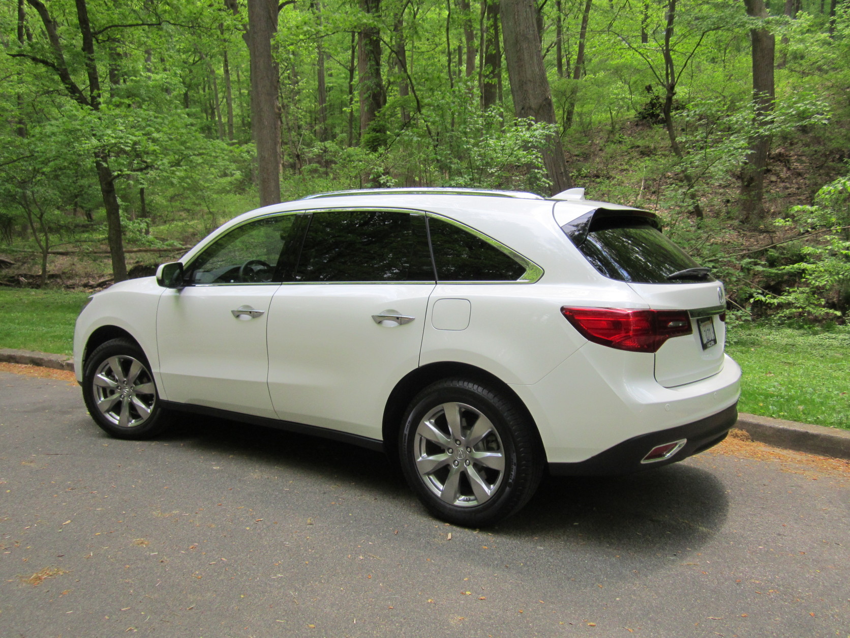 The 2016 Acura MDX is an updated version of the 2014 MDX. (WTOP/Mike Parris). 