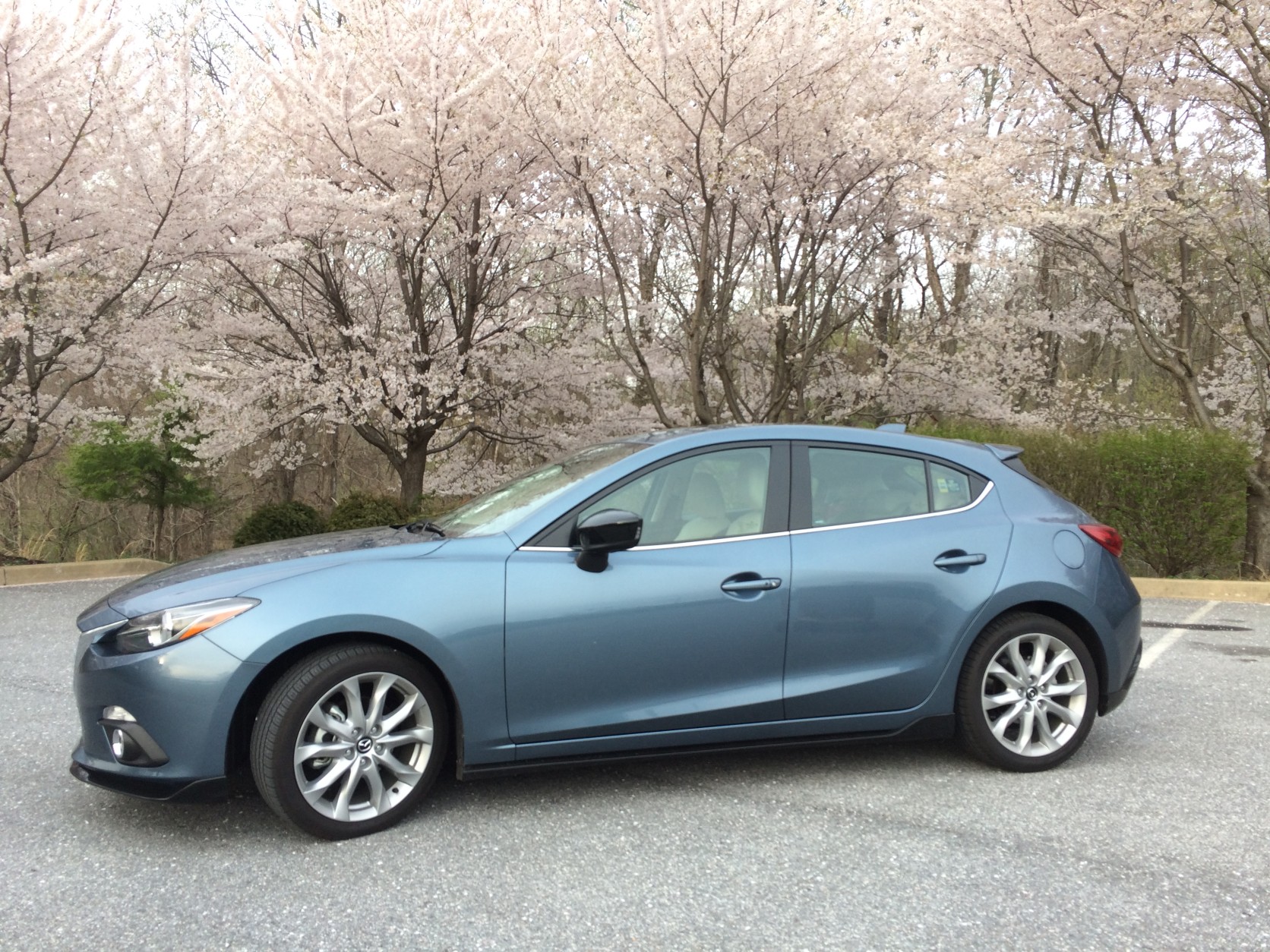 The Mazda3 is a nice middle ground between too sporty and an economy 5-door car. (WTOP/Mike Parris)