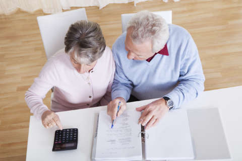 Survey: Most Americans not stepping up retirement savings