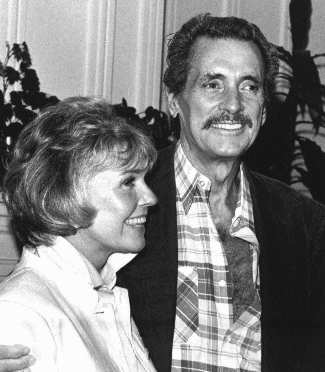 In 1985, a shockingly gaunt Rock Hudson appeared at a news conference with actress Doris Day (it was later revealed Hudson was suffering from AIDS). (AP)