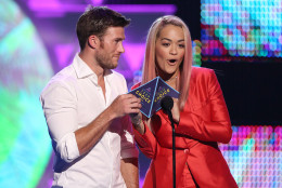 Scott Eastwood, left, and Rita Ora present the award for choice movie actress: drama at the Teen Choice Awards at the Galen Center on Sunday, Aug. 16, 2015, in Los Angeles. (Photo by Matt Sayles/Invision/AP)