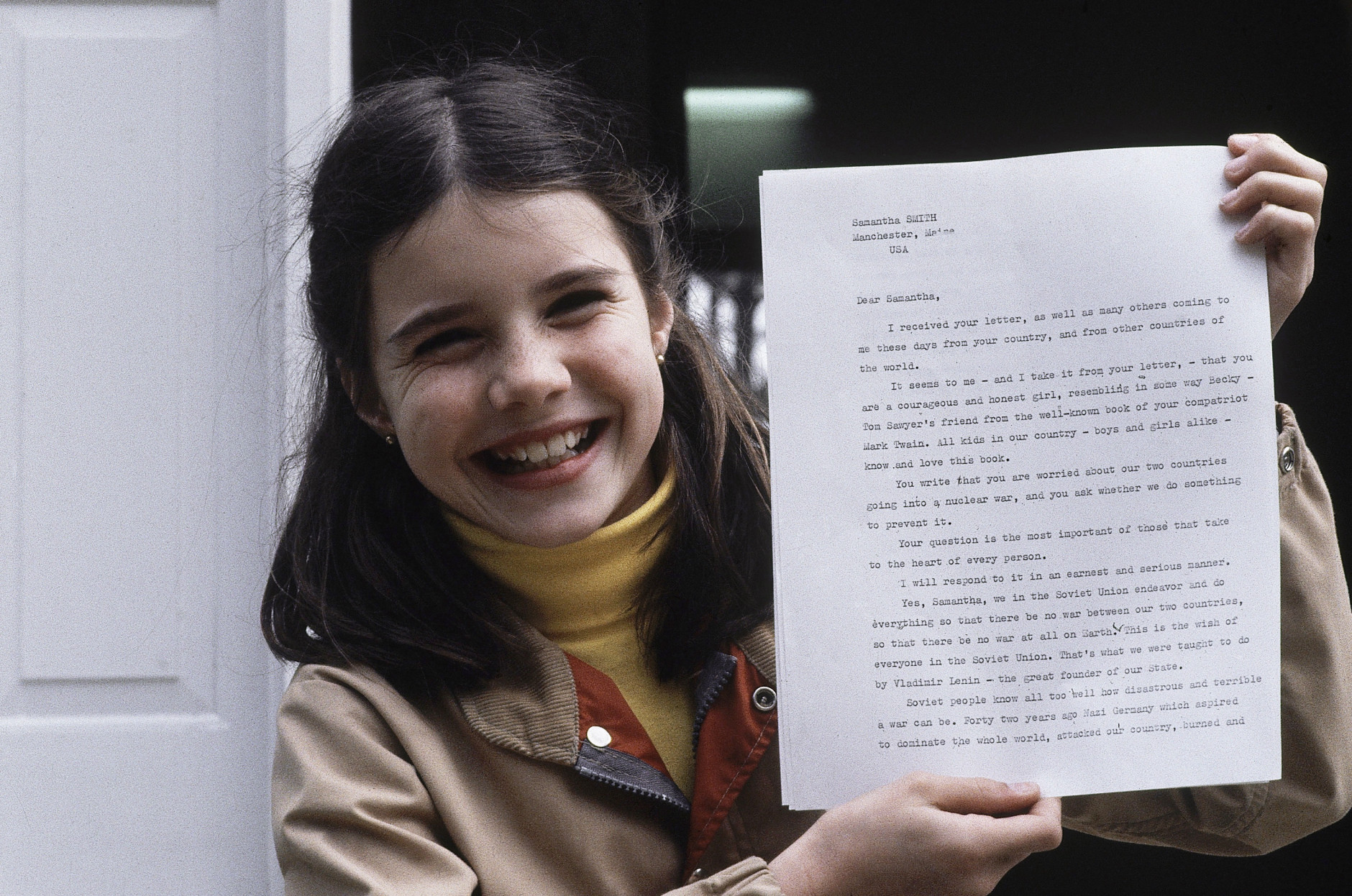 On August 25, 1985, Samantha Smith, 13, the schoolgirl whose letter to Yuri V. Andropov resulted in her famous peace tour of the Soviet Union, died with her father, Arthur, and six other people in a commuter plane crash in Auburn, Maine. Here, Smith holds the letter she received from Andropov on April 26, 1983. (AP Photo/Patricia Wellenbach)
