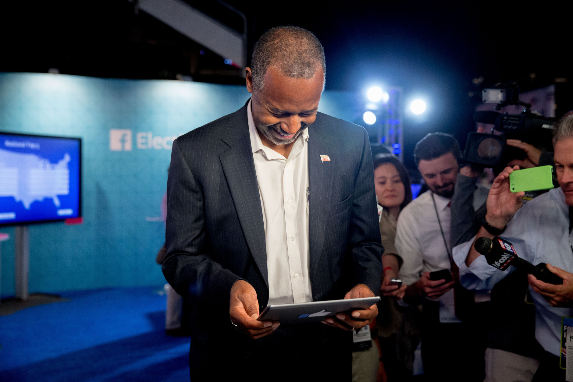 Republican presidential candidate Ben Carson participates in a rapid fire Q&amp;A with Facebook at their lounge at Quicken Loans Arena in Cleveland, Thursday, Aug. 6, 2015, before tonight's first Republican presidential debate. (AP Photo/Andrew Harnik)