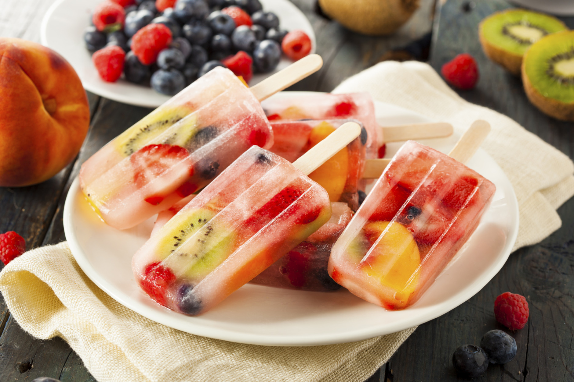 A few pieces of fruit, a quick puree and a couple of hours in the freezer is all it takes to make a healthy and satisfying summer treat. (Thinkstock) 