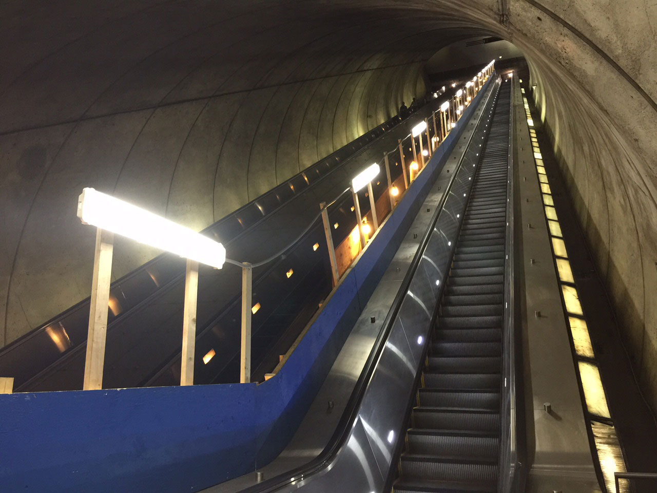 New escalator makes debut at Metro’s Bethesda station