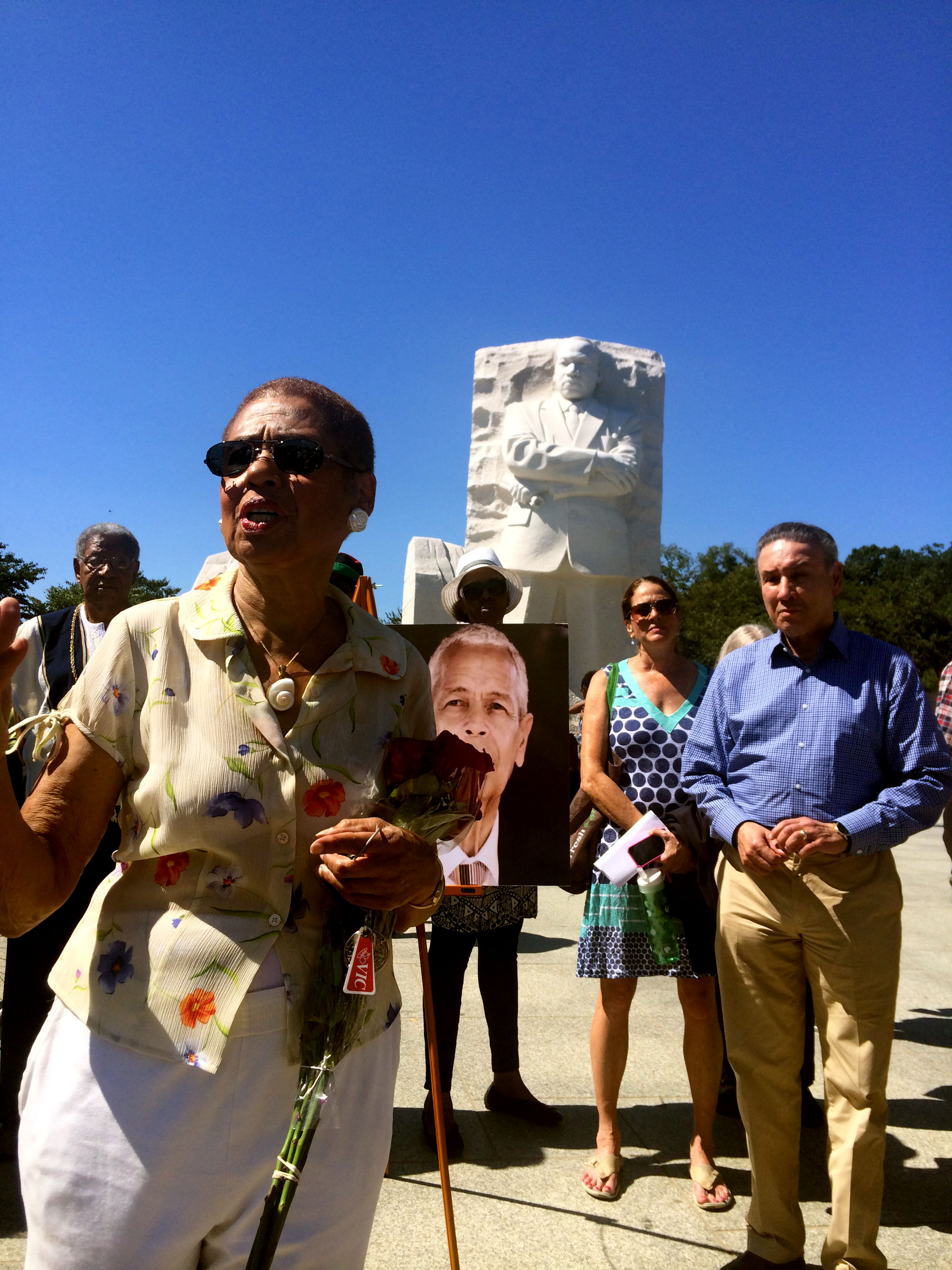 Memorial held in D.C. for civil rights leader Julian Bond
