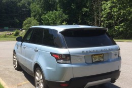 The Range Rover Sport’s exterior looks really good. The lower roof line and the optional 22-inch wheels help give it a sportier look. (WTOP/Mike Parris)