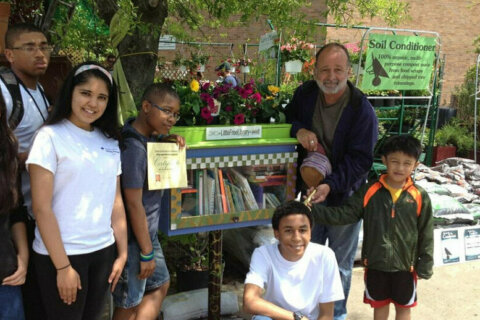 Little Free Libraries pop up locally, worldwide