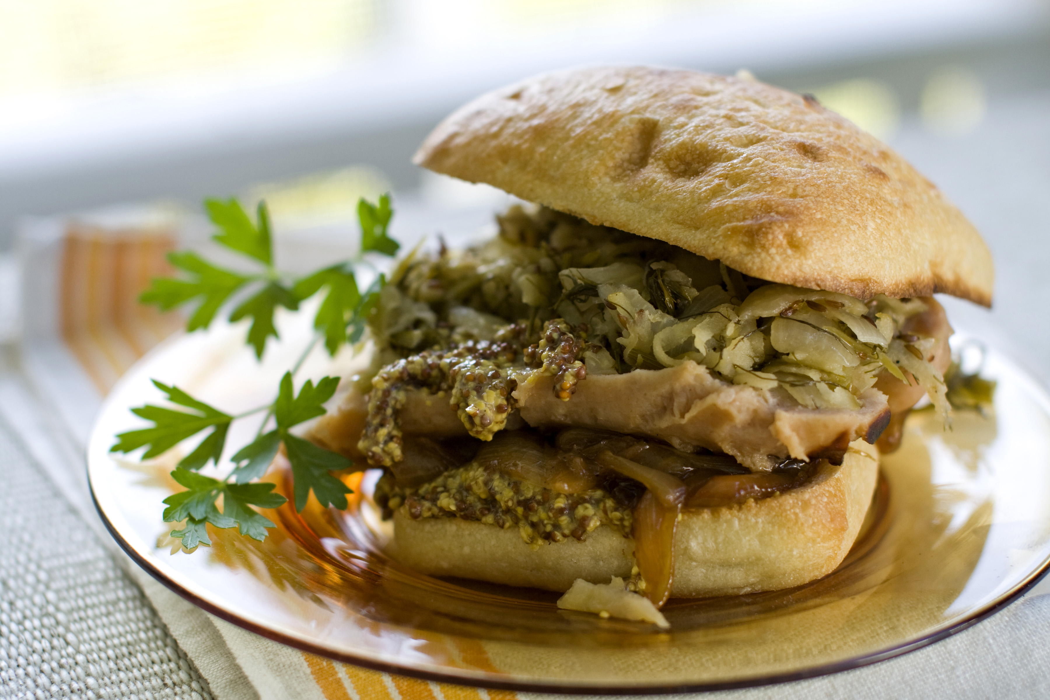 Sports fans, here’s how to tailgate without blowing your budget