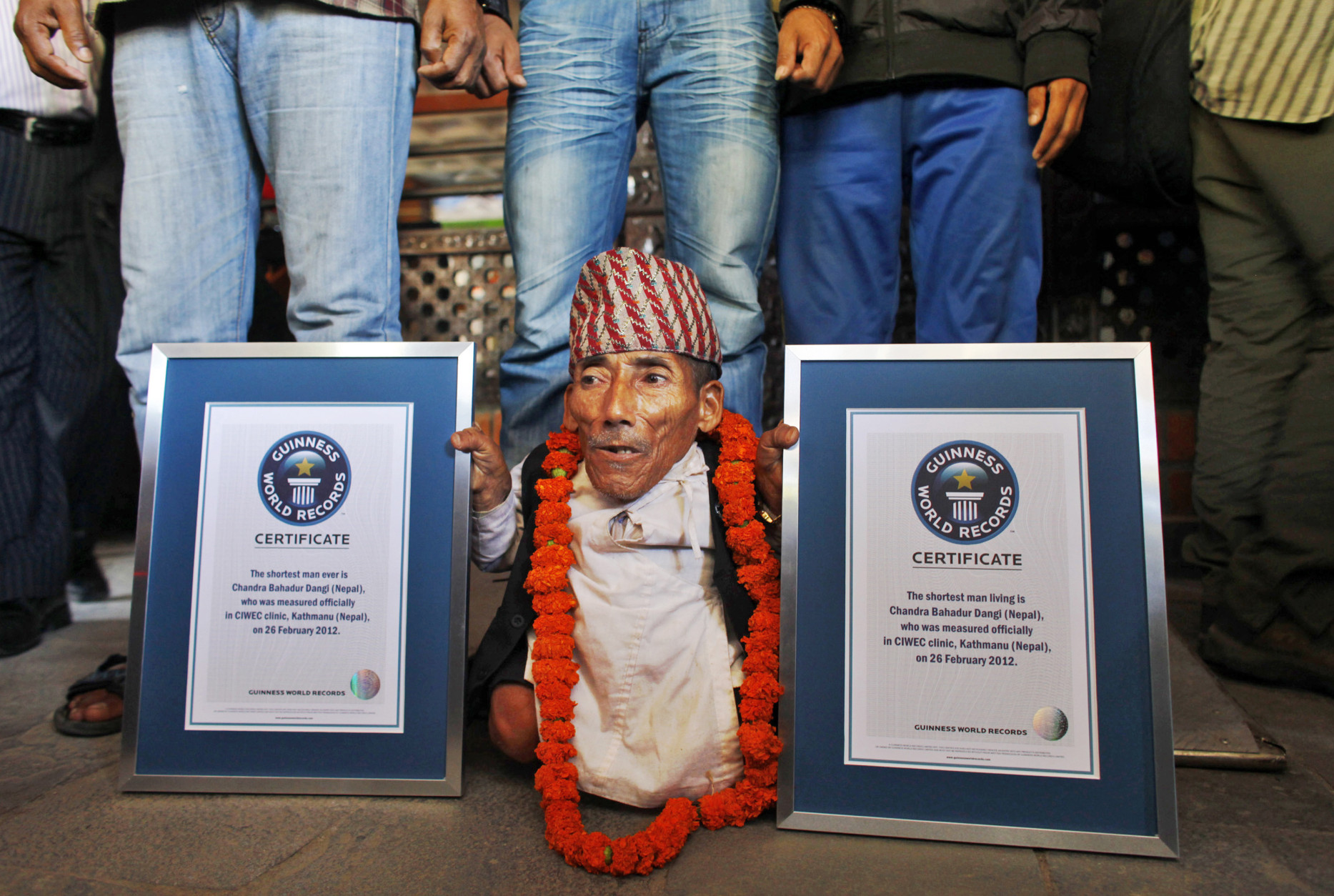 World s Shortest Man Dies At Age 75 WTOP News