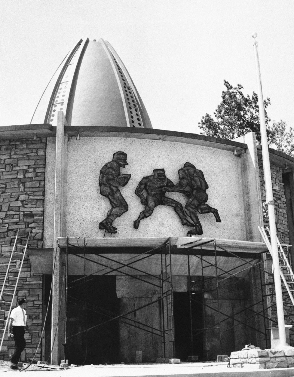On this date in 1963, the National Professional Football Hall of Fame was dedicated in Canton, Ohio. (AP Photo)