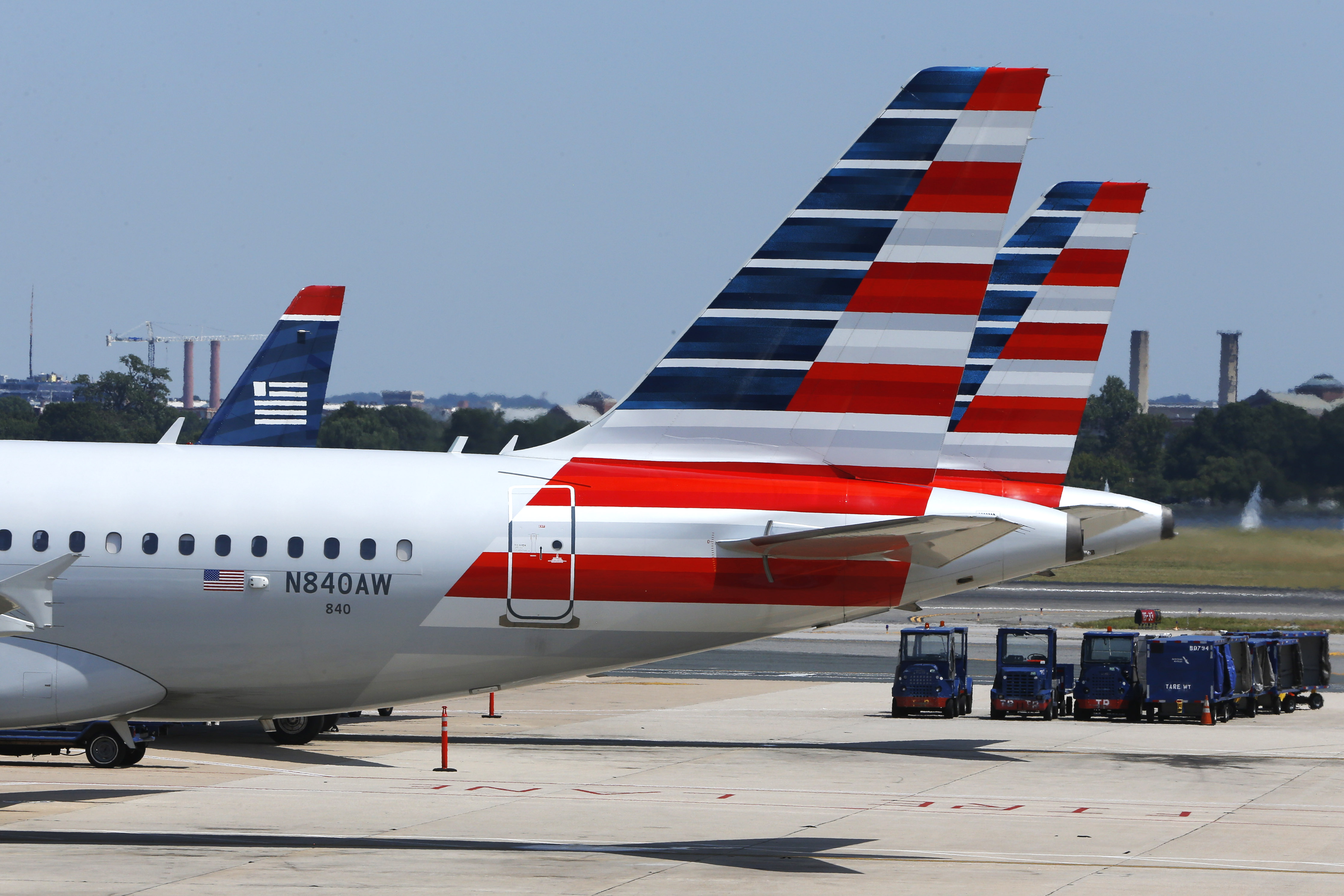 American Airlines resolves ground stop at 3 major airports