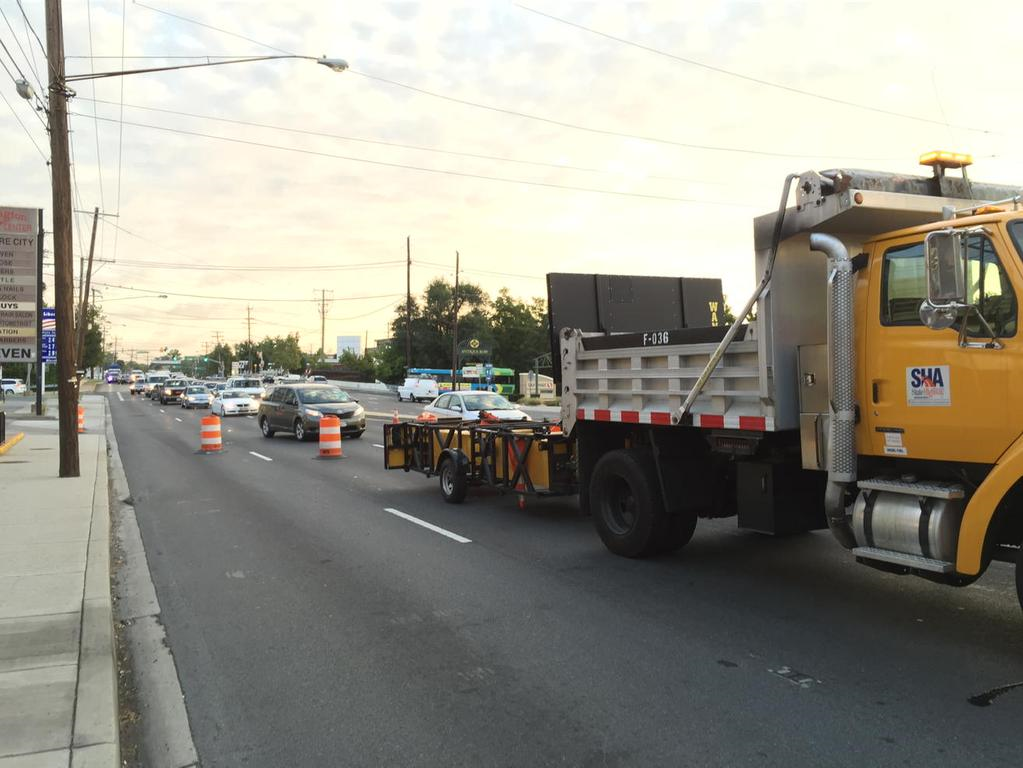 One travel lane has opened in each direction in the northbound lanes of Connecticut Avenue at Knowles Avenue. The entire road was blocked for much of the morning rush. (WTOP/Kristi King)