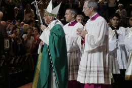 Pope Francis arrives to celebrate Mass at Madison Square Garden, Thursday, Sept. 24, 2015, in New York. (AP Photo/Julie Jacobson, Pool)