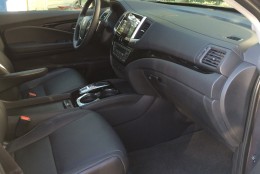 The front leather seats are heated, ventilated and comfortable. (WTOP/Mike Parris)