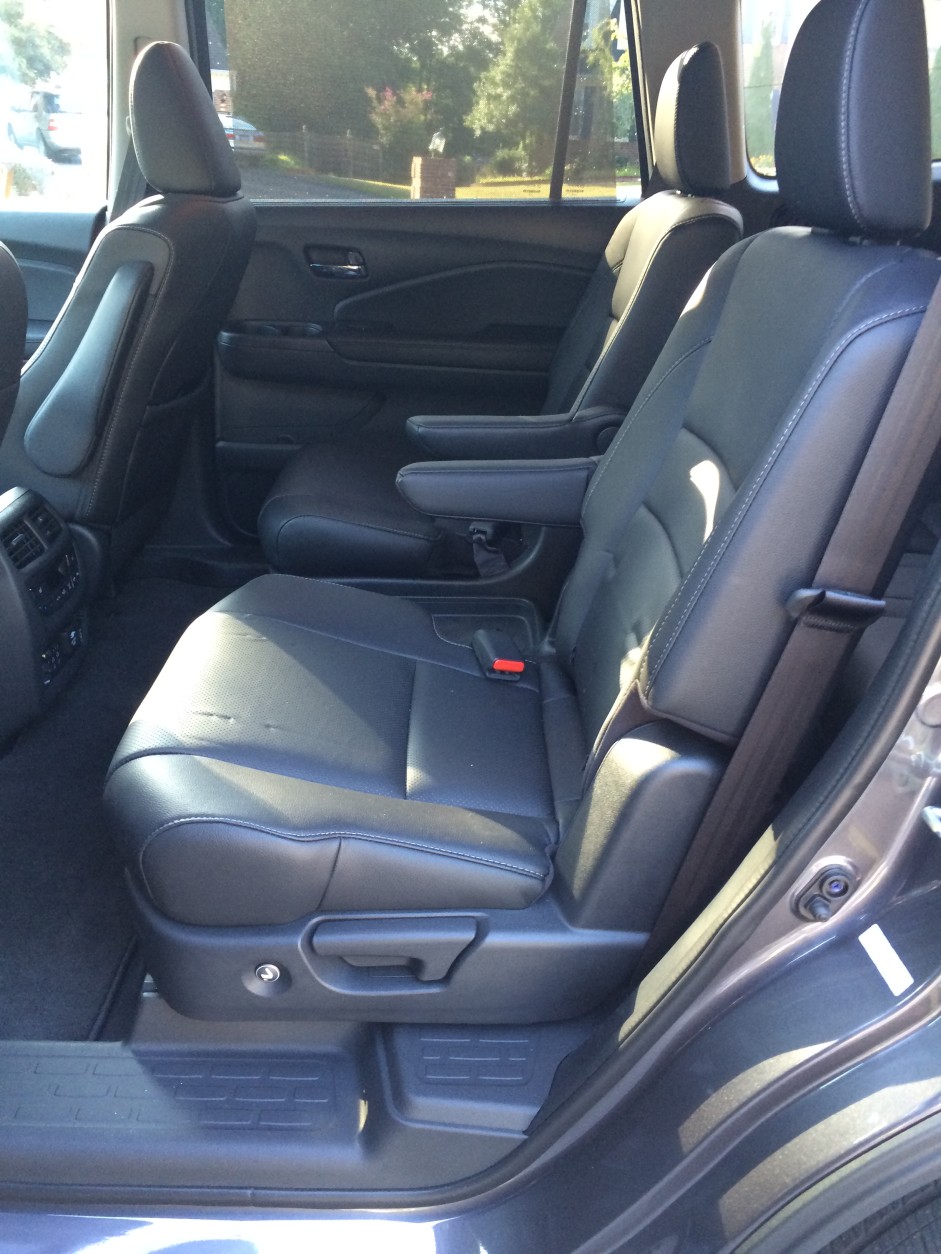 The second row of seats are captain’s chairs on this trim level. (WTOP/Mike Parris)