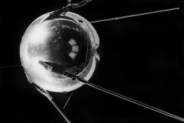 TO GO WITH AFP STORY BY NIKE COLEMAN (FILES) Picture dated 04 October 1957 shows the world's first artificial satellite Sputnik I, launched by the Soviet Union from the Baikonur cosmodrome in Kazakhstan. Wavery and high-pitched, the beep-beep signal picked up on Earth signalled the dawn of a new era. 04 October 2007 marks the 50th anniversary of the Soviet Union's launch of Sputnik 1, a propaganda coup that Russia's present leaders can only envy. AFP PHOTO / HO (Photo credit should read OFF/AFP/Getty Images)