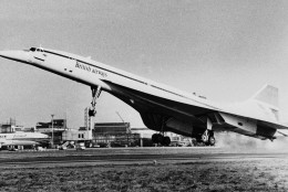 A British Airways supersonic Concorde airliner takes off from London's Heathrow Airport at 10:29 gmt, Tuesday, Nov. 22, 1977 on its inaugural scheduled passenger flight to New York's John F. Kennedy Airport. The aircraft filled with 100 passengers, set a record crossing of 3 hours 23 minutes. (AP Photo)