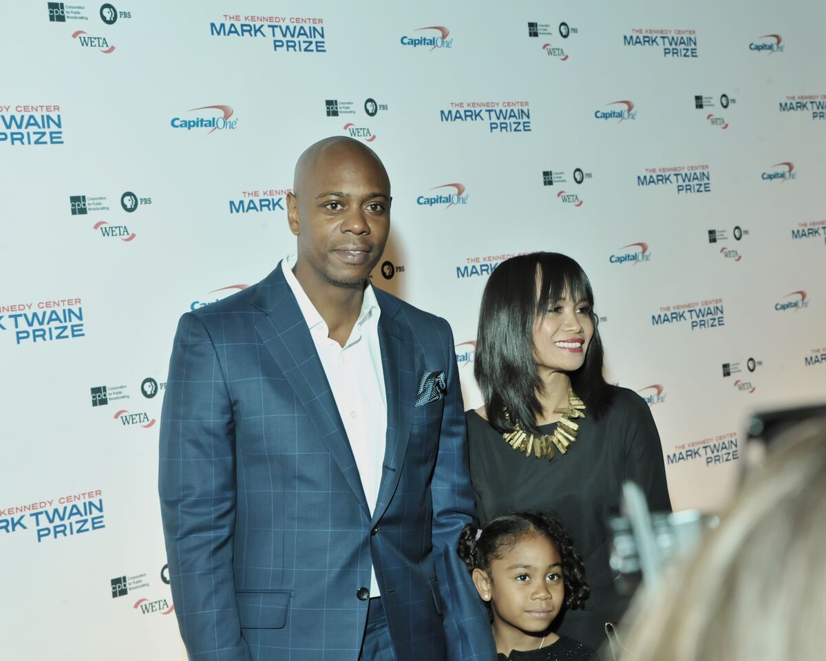 Dave Chappelle’s wife, Elaine, and daughter, Sonal, joined him at the event honoring Eddie Murphy on Oct. 18, 2015. (Courtesy Shannon Finney, www.shannonfinneyphotography.com)
