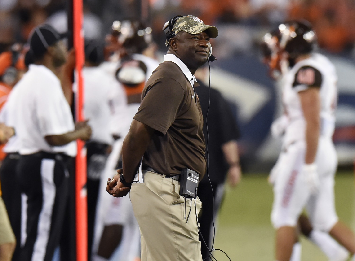 Bowling Green head coach Dino Babers watches from the sideline in the second half of an NCAA college football game against Tennessee Saturday, Sept. 5, 2015, in Nashville, Tenn. Tennessee won 59-30. (AP Photo/Mark Zaleski)