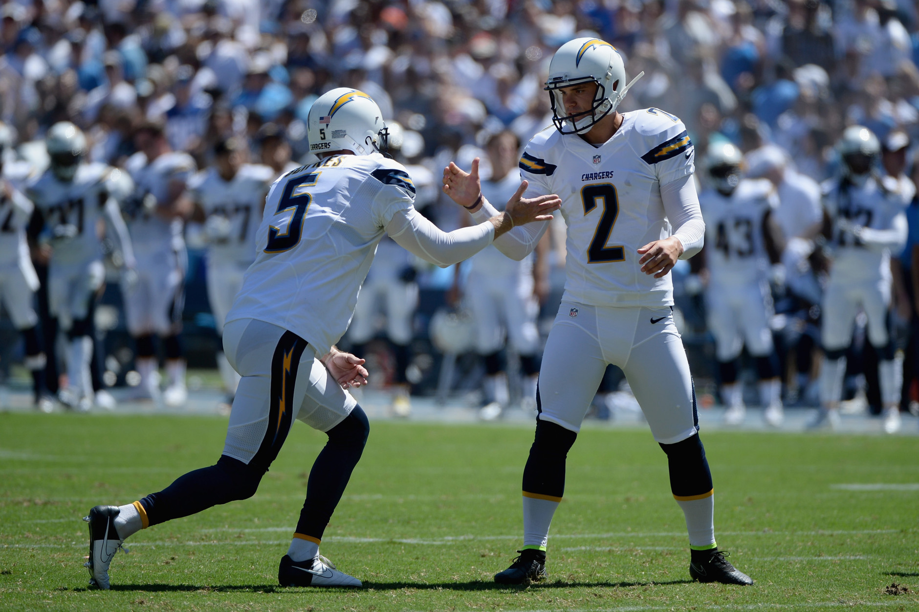 SAN DIEGO, CA - SEPTEMBER 13:  Kicker Josh Lambo #2 is congratulated by punter Mike Scifres #5 of the San Diego Chargers after a field goal against the Detroit Lions at Qualcomm Stadium on September 13, 2015 in San Diego, California.  (Photo by Donald Miralle/Getty Images)