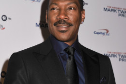 WASHINGTON, DC- OCTOBER 18:  Honoree Eddie Murphy poses on the red carpet during the 18th Annual Mark Twain Prize For Humor at The John F. Kennedy Center for Performing Arts on October 18, 2015 in Washington, DC.   (Photo by Kris Connor/Getty Images)