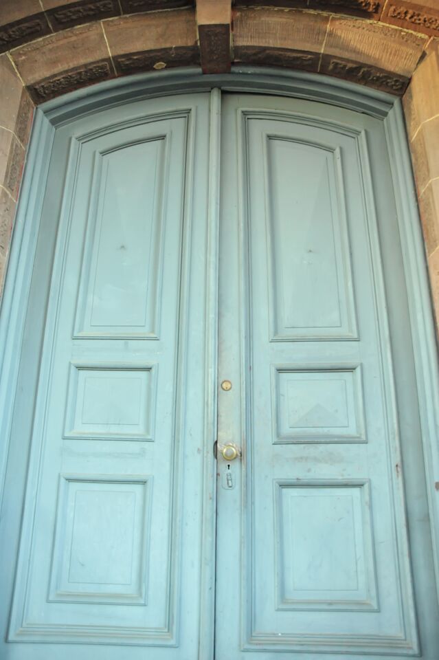 Behind these doors, Shocktober begins. (Courtesy Shannon Finney, www.shannonfinneyphotography.com)