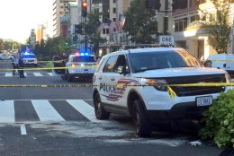 A police cruiser struck a cyclist on southbound Connecticut Avenue Monday afternoon. (WTOP/Dave Dildine)