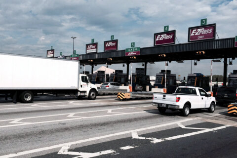 Maryland lawmakers call for cutting late fees on toll fines