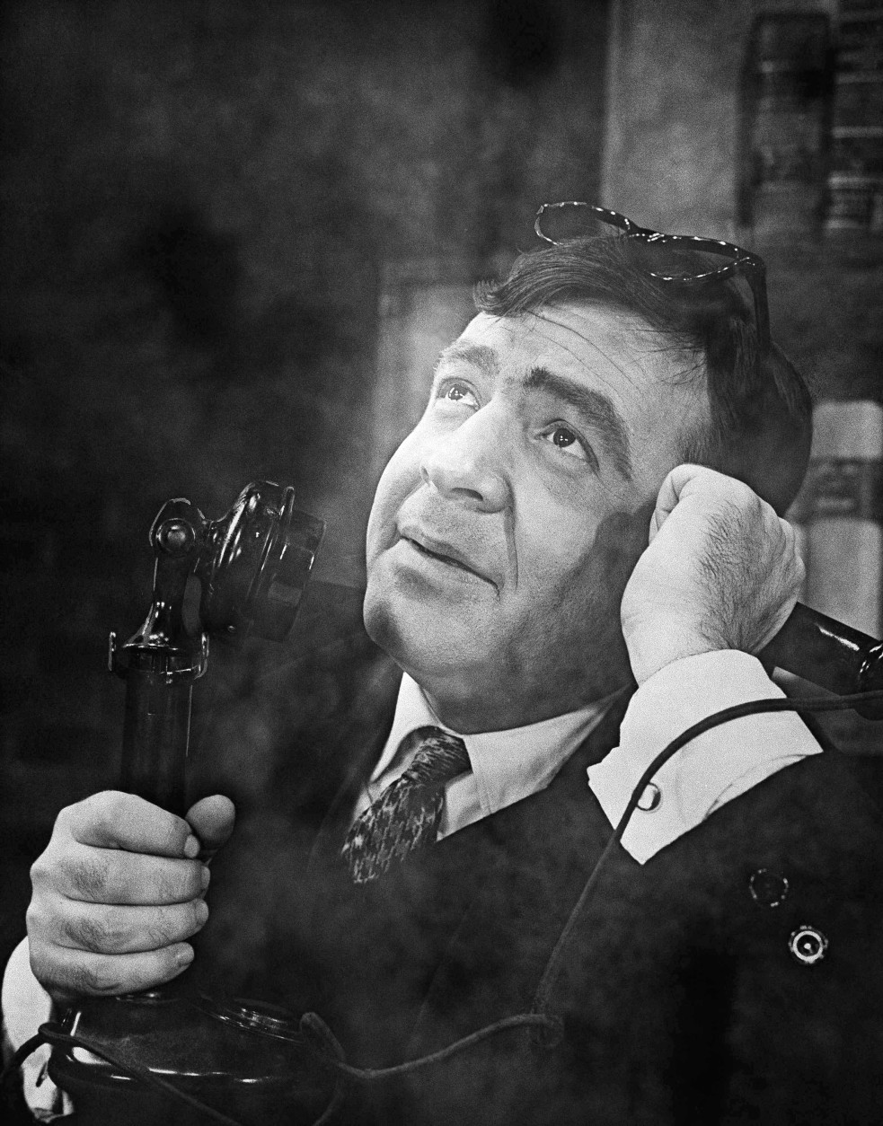 Actor Tom Bosley is pictured on May 2, 1960 in scene from Broadway Musical "Fiorello" which was named Pulitzer Prize winning play. Bosley appears in title role portraying late Mayor LaGuardia of New York. (AP Photo)