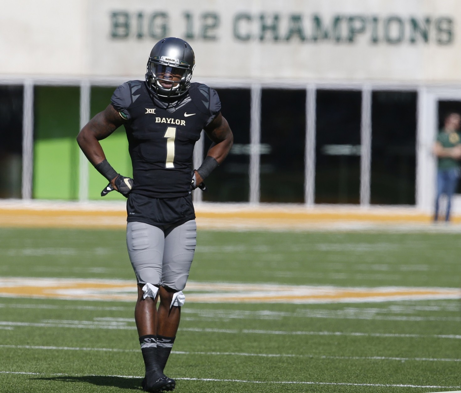 Baylor wide receiver Corey Coleman (1) waits for play to being against West Virginia  in the first half of an NCAA college football game, Saturday, Oct 17, 2015, in Waco, Texas. (AP Photo/Rod Aydelotte)