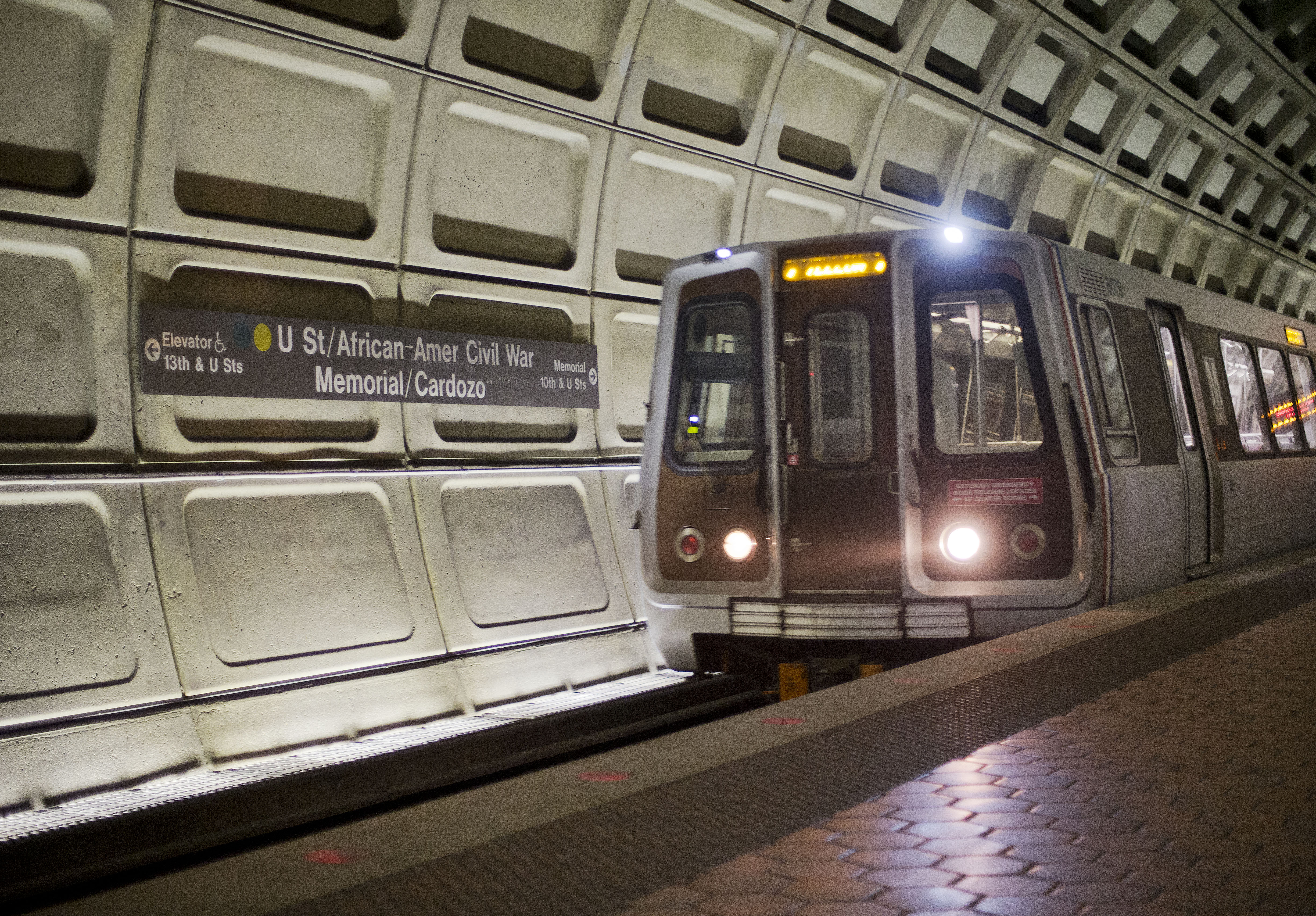 Metro boosts training to make single tracking smoother