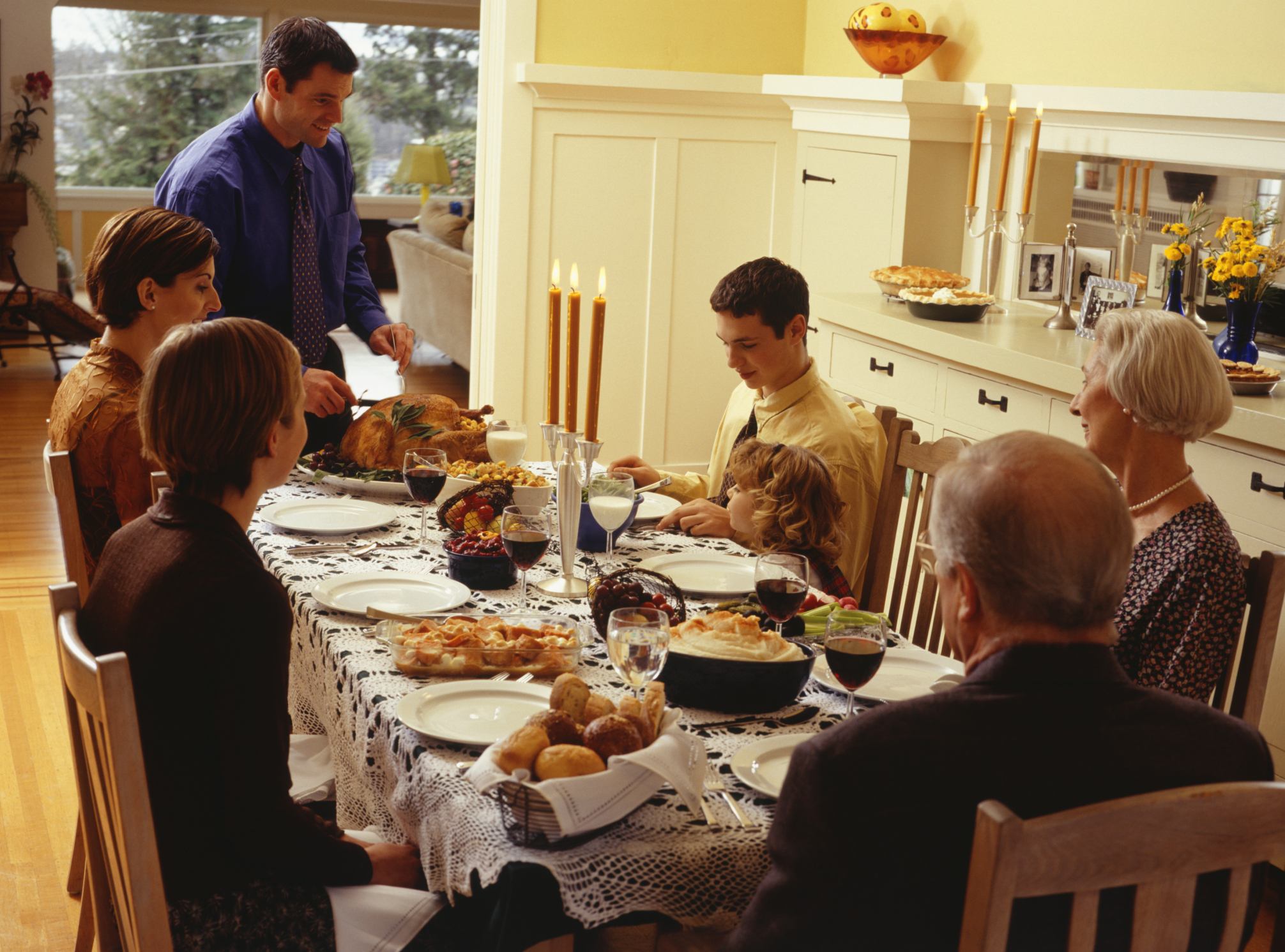Tips to deal with family dysfunction during Thanksgiving