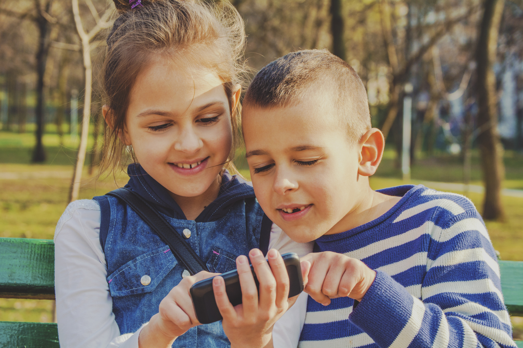 When is the right time to buy your child a cellphone?