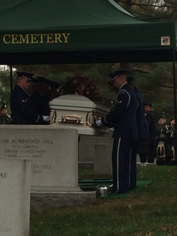 Famed Hollywood actress buried at Arlington National Cemetery
