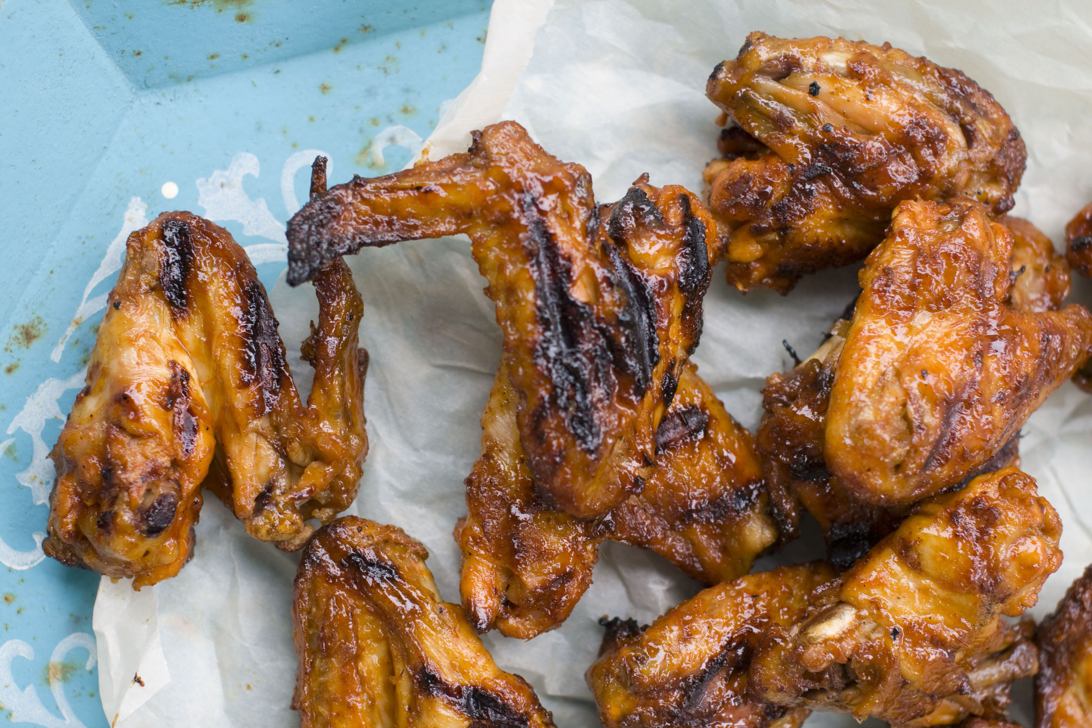 Super Bowl Sunday promises a blitz on chicken wings