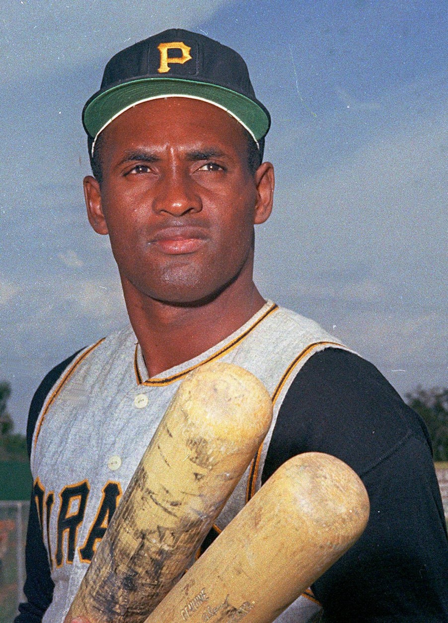 This is a March 1972 photo showing Pittsburgh Pirates' Roberto Clemente.  (AP Photo)