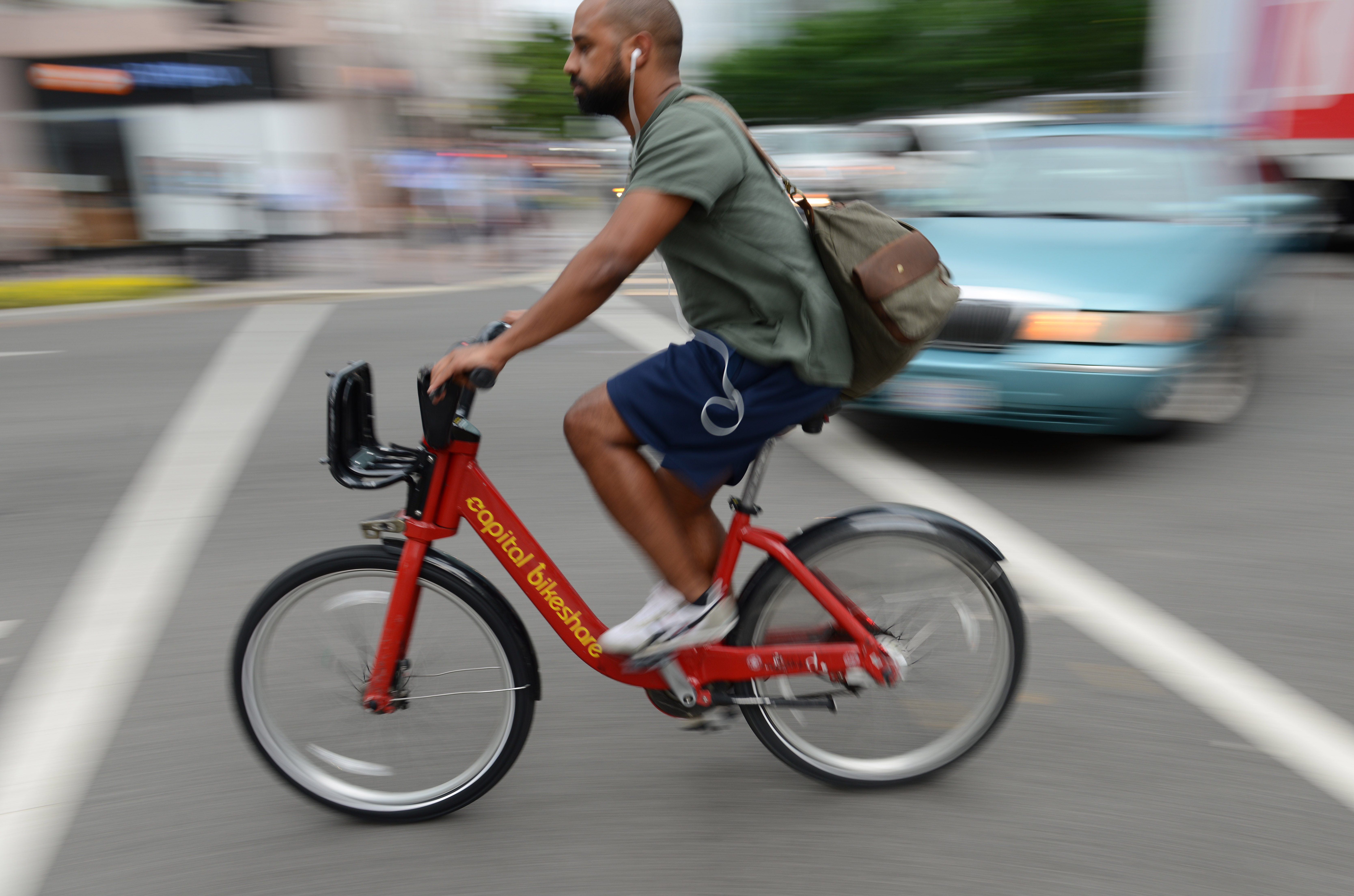 Research emerges on bike-share safety across the U.S.
